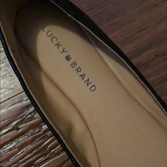 Lucky brand black leather flats - Picture 3 of 4